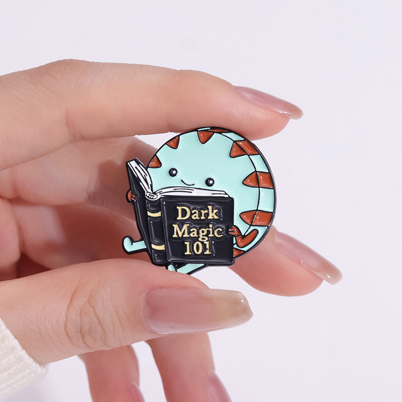 Cartoon Witch Wizard Lapel Ena - Jewelry Making Journal avaliação e preço